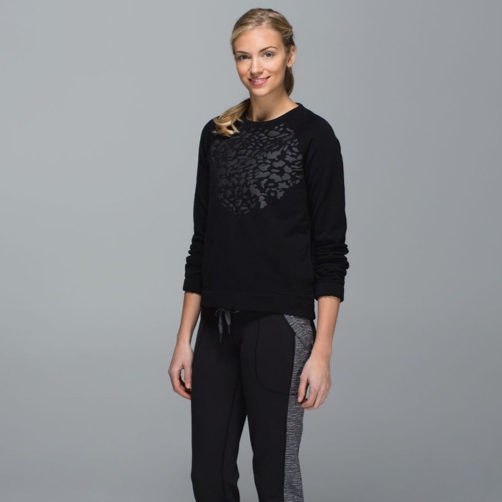 Lululemon Snapshot Crew